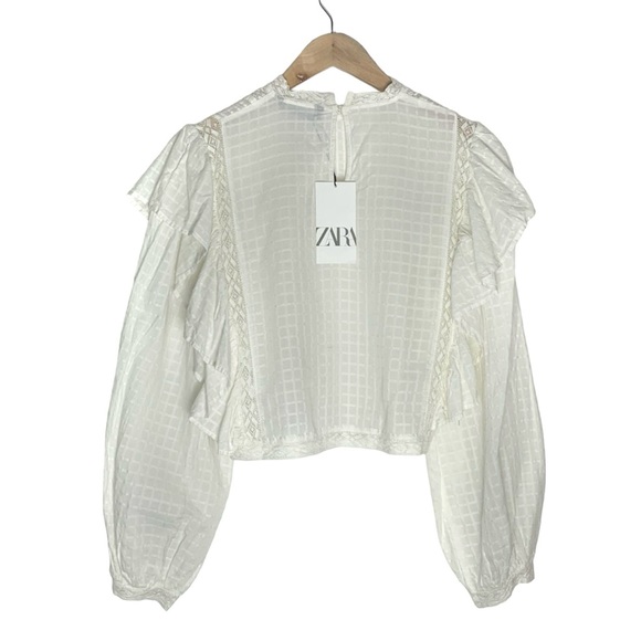 Zara | Women | Ivory Lace Insert Bishop Sleeve Ruffle Top | Size Extra Small - Picture 3 of 10